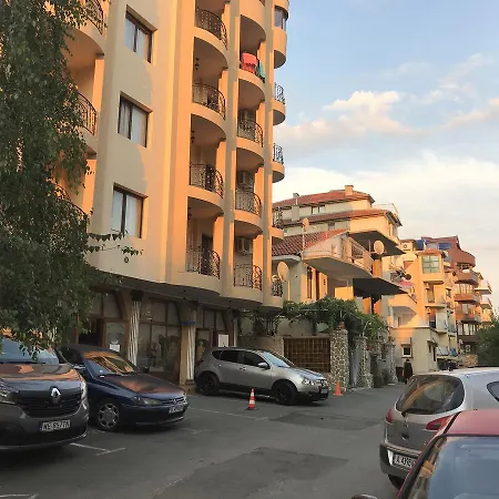 Apartments * 圣弗拉斯